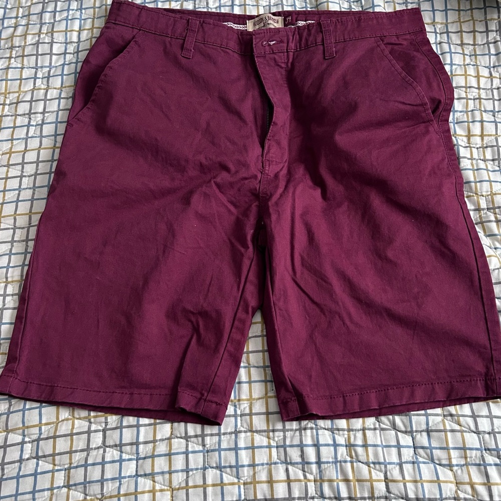 Hudson & Barrow men’s burgundy shorts 34
